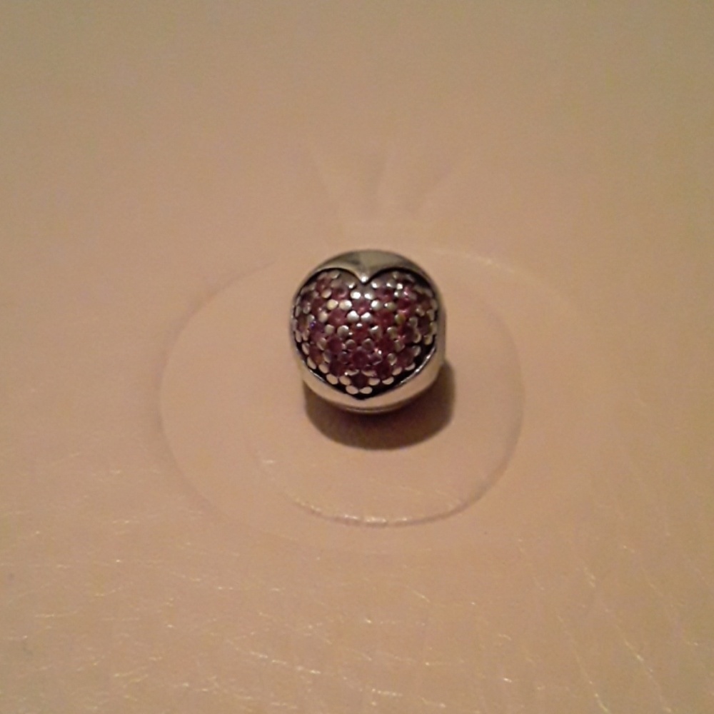 Authentic Pandora Love of My life Clip!